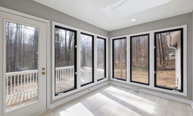 Rénovation énergétique : pourquoi remplacer vos menuiseries sur mesure à Pézenas et dans l'Hérault ?